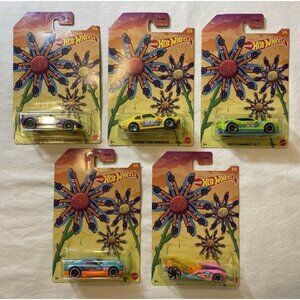 (Lot of 5) 2022 Spring Hot Wheels Corvette, Maverick, Camaro, D-Muscle, Sky Dome